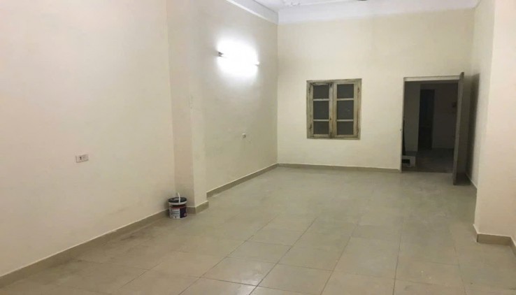 Cho thuê nhà ở HỘ GIA ĐÌNH Phố Nguyễn Cao, DT 50m2 - 2tầng Giá 8 triệu